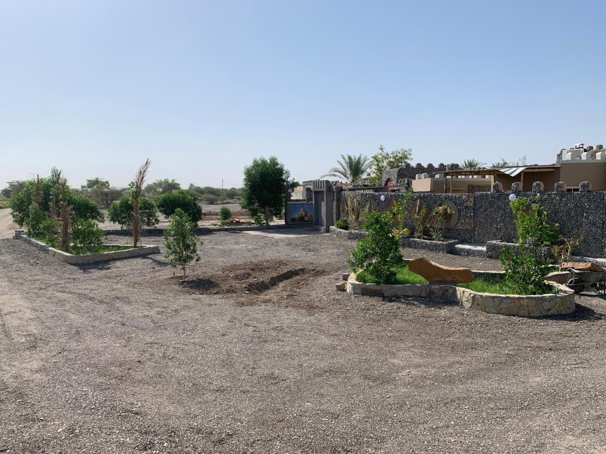 Green guest resort - Alnuzul AlKhdhra Resort النزل الخضراء Bilād Manaḩ Exterior foto