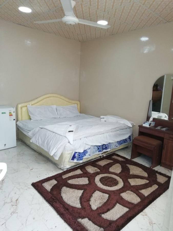 Green guest resort - Alnuzul AlKhdhra Resort النزل الخضراء Bilād Manaḩ Exterior foto